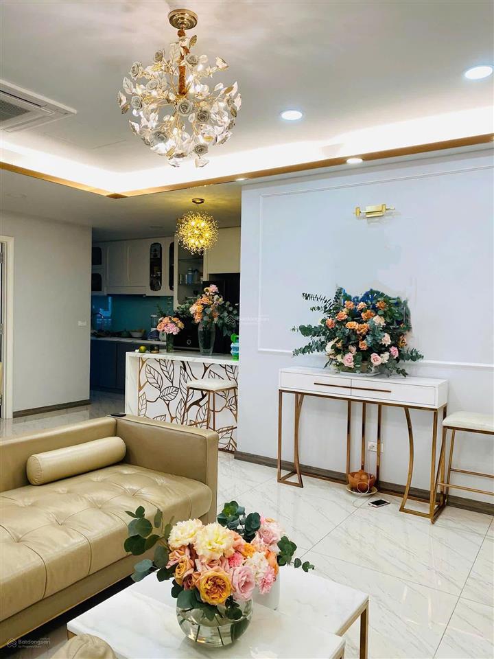 Chính chủ bán căn hộ flemington, 117m, căn góc, 3 phòng ngủ, view đầm sen, giá 9 tỷ tuấn 0901 499 ***