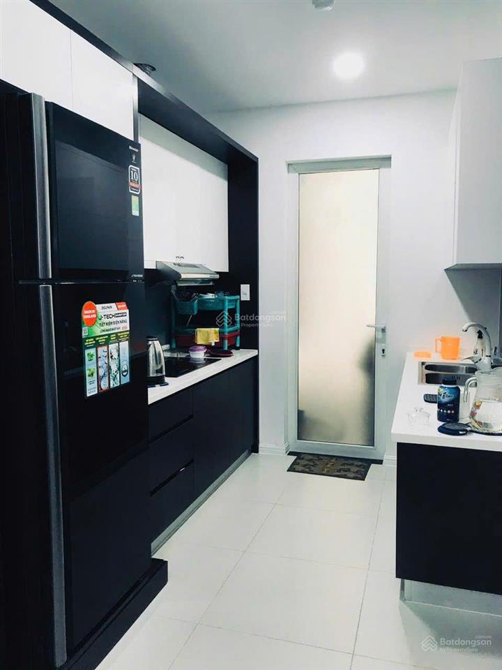 Chính chủ bán căn hộ central garden, 328 võ văn kiệt, q1, 75m, 2 phòng ngủ, giá 5.5 tỷ 0901 499 ***