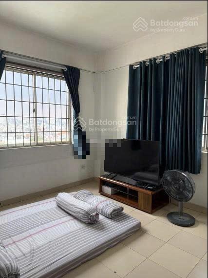 Chính chủ bán chung cư 44 đặng văn ngữ, phú nhuận, 70m, 2 phòng, 2wc, sổ, giá 5 tỷ tuấn 0901 499 ***