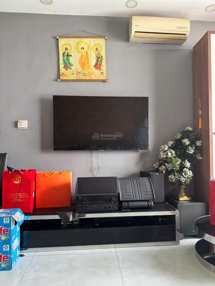 Chính chủ bán chung cư satra eximland, 88m, lầu 9, 2 phòng ngủ, sổ hồng, giá 7.1 tỷ tuấn 0901 499 ***