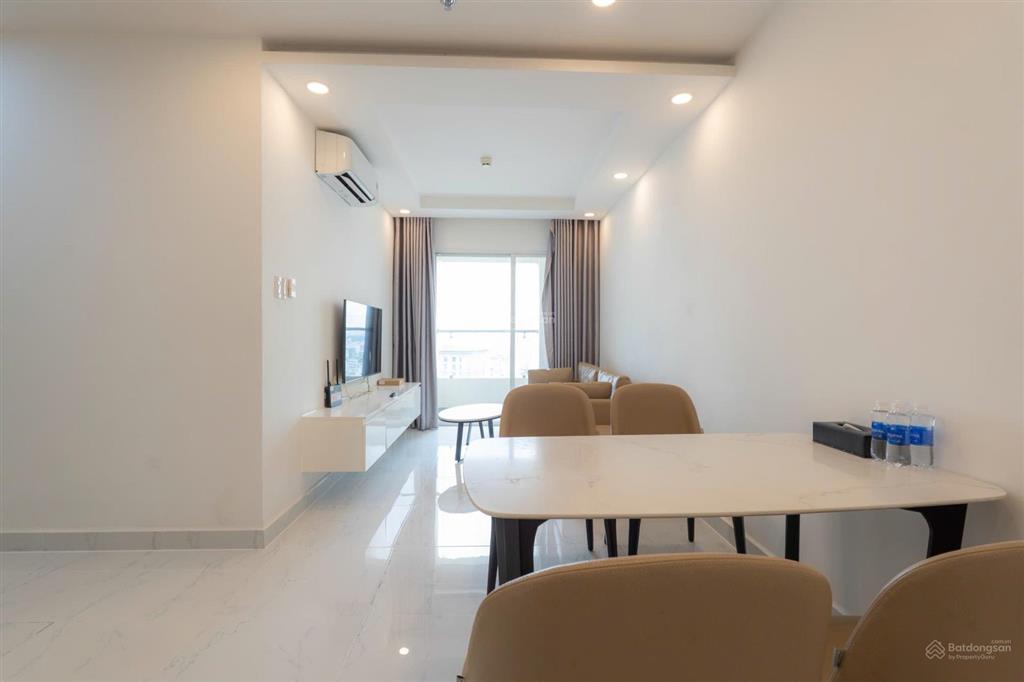 Chính chủ bán chung cư terra royal, quận 3, 72m, 2 phòng ngủ 2wc, sổ hồng, giá 8 tỷ tuấn 0901 499 ***