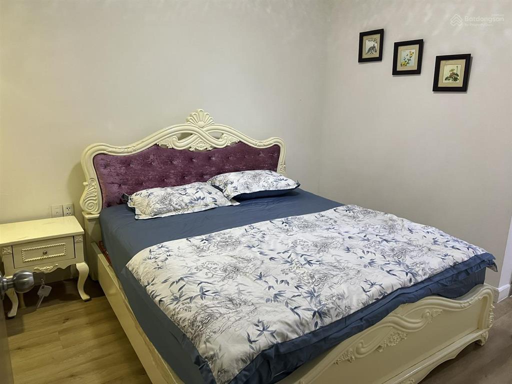 Chính chủ bán chung cư babylon, 52m2, 1 phòng ngủ, ban công phòng khách, sổ, 3 tỷ tuấn 0901 499 ***