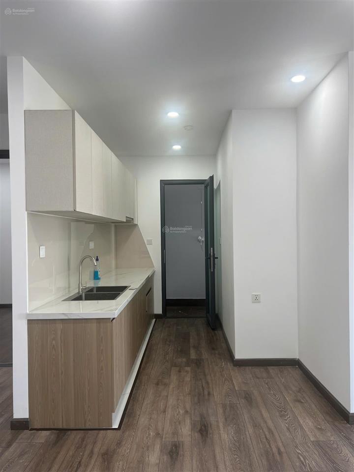 Bán chung cư res green, 82m, căn góc, 3 phòng ngủ, sổ hồng, hàng hiếm, giá 5.7 tỷ tuấn 0901 499 ***