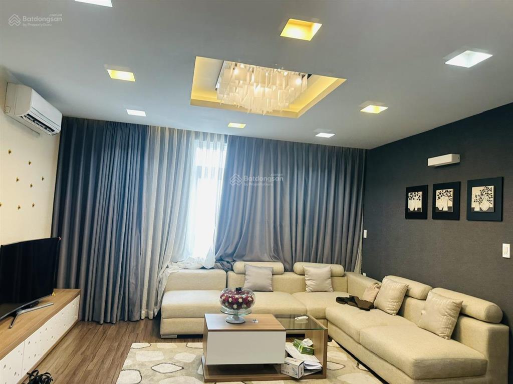 Chính chủ bán chung cư lữ gia, ngay phú thọ, 75m, 2 phòng ngủ, sổ hồng, giá 4.7 tỷ tuấn 0901 499 ***