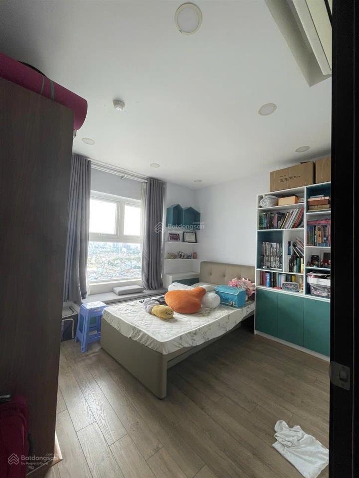Chính chủ bán chung cư xi grand court, 110m, căn góc, 3 phòng ngủ, sổ hồng, giá 9.9 tỷ 0901 499 ***