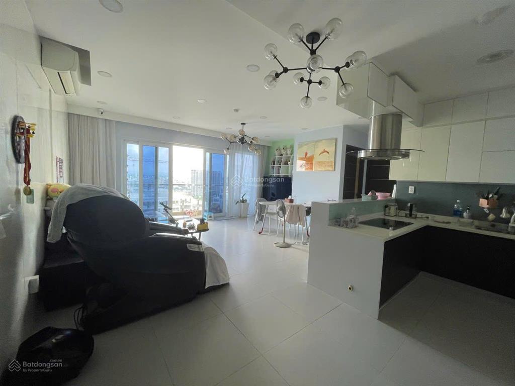 Chính chủ bán chung cư xi grand court, 110m, căn góc, 3 phòng ngủ, sổ hồng, giá 9.9 tỷ 0901 499 ***