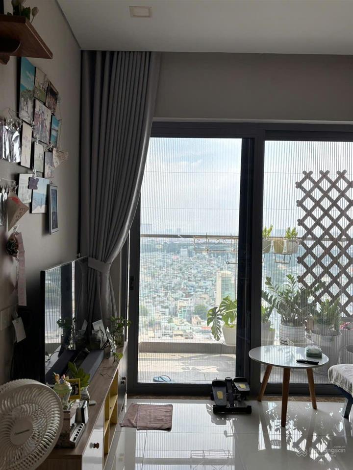 Chính chủ bán căn hộ rivera park, 7a thành thái, q10, 2 phòng ngủ, 1wc, giá 4.8 tỷ tuấn 0901 499 ***