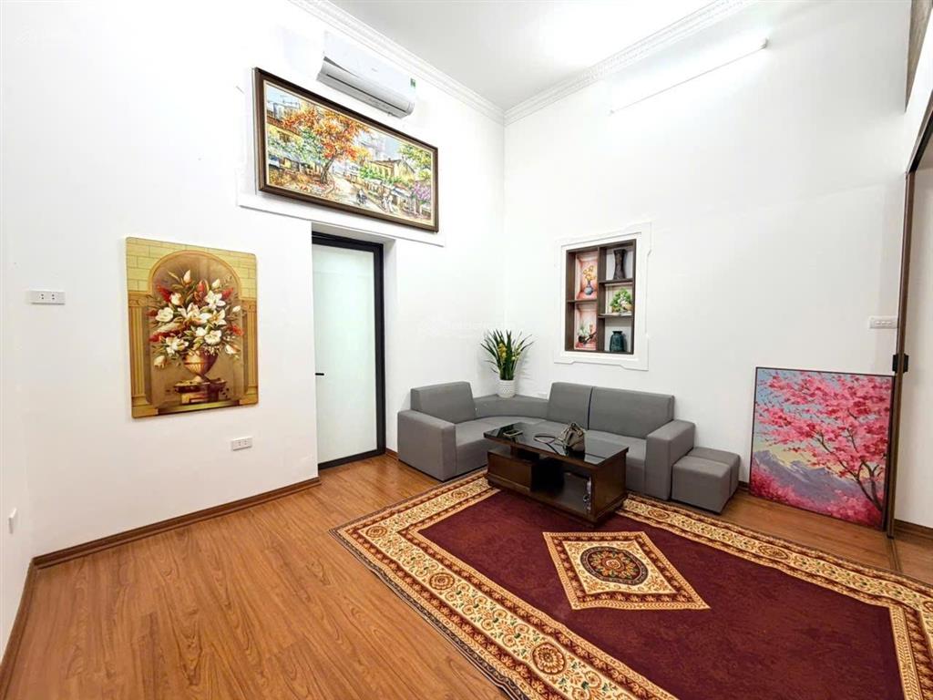 Bán căn nhà cổ phố phùng hưng hoàn kiếm hà nội 55m2 thiết kế 3 ngủ  nội thất đẹp