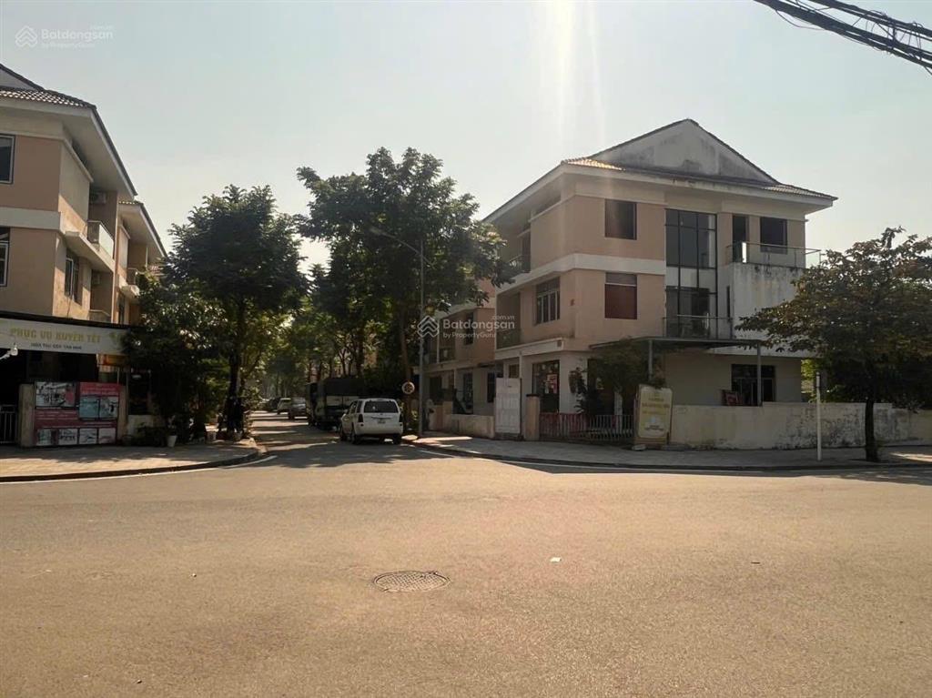 Bán căn biệt thự khu đô thị mới an phú. dương nội hà đông 236m2x 4 tầng mặt tiền 30m ô tô tránh kd