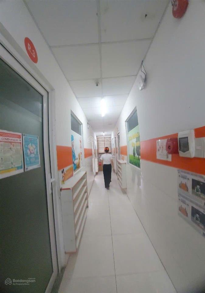 Toà văn phòng mặt tiền kinh doanh  hợp đồng 83tr/th  ngang 10m  230m2  ngay lê văn khương q.12