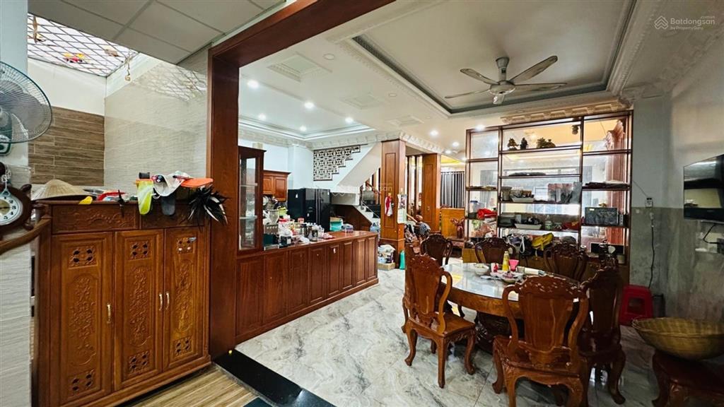 Biệt thự 4 tầng hẻm 6m thông, ngang 8m, 240m2, trung mỹ tây, quận 12, chỉ 13,8 tỷ