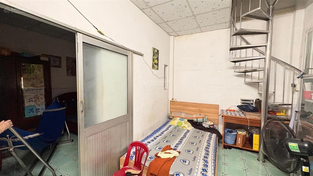 Nhà khu vip trung mỹ tây ngay ngã 4 an sươngngang 5,5msát trường th quang trunghơn 4 tỷ