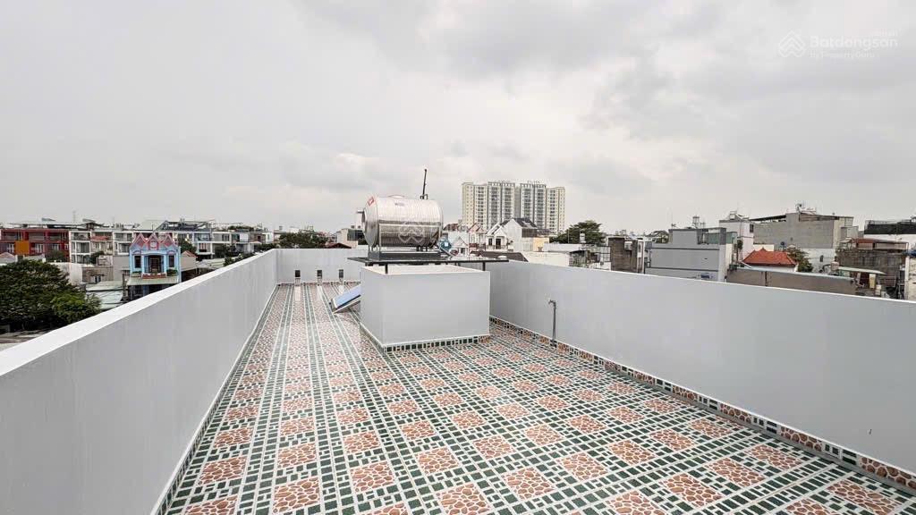Nhà 3 tầng ngay hiệp thành city 70m2 xe hơi tới cửa chỉ hơn 5 tỷ