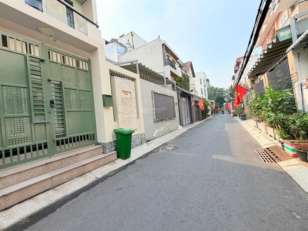 Ngay mt thảo điền, duy nhất trong cùng phân khúc biệt thự, quận 2, ngang 10m, 5 tầng