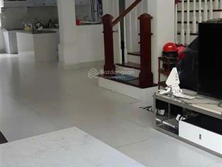 Duy nhất buiding ngay xa lộ hà nội, thành phố thủ đức, 20x38, hầm 5 tầng, hđt 550tr chỉ 118 tỷ