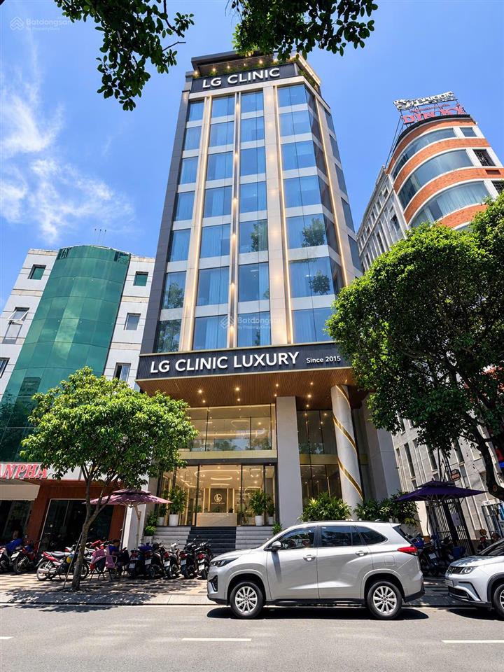 Ngộp! hạ 6 tỷ! tòa nhà 2mt trường sa view sông, quận phú nhuận, nh 10x18,3, hầm 8 t chỉ 59,8 tỷ