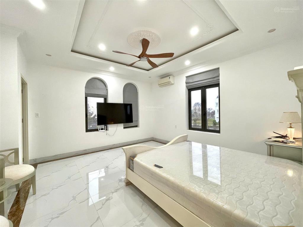 (chính chủ) biệt thự tân cổ điển  đại phú gia quy nhơn