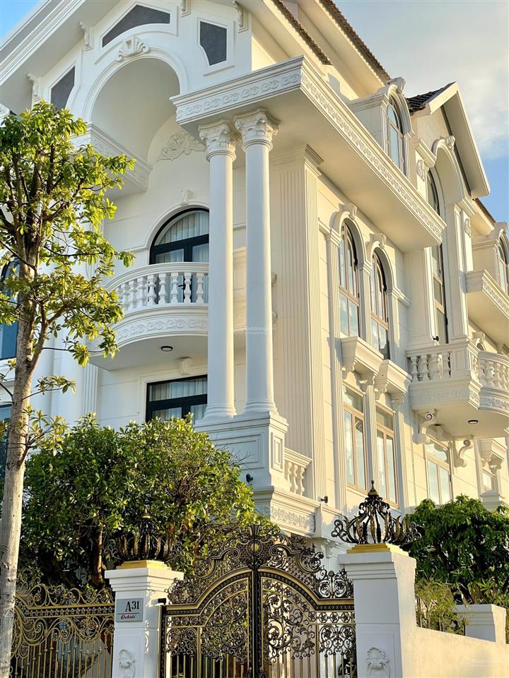 (chính chủ) biệt thự tân cổ điển  đại phú gia quy nhơn