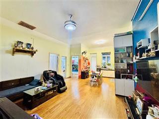 Hiếm  chung cư 37 đức giang 71m2 x giá 4.15 tỷ  2 ngủ 1 wc