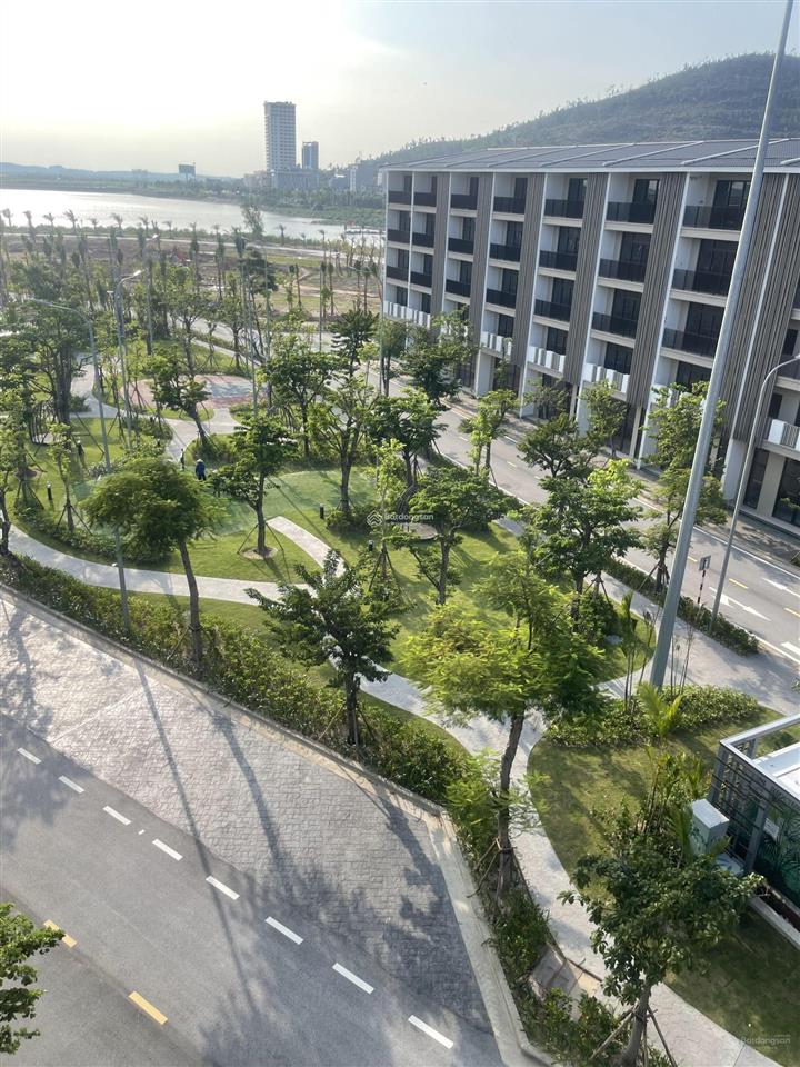 Cần bán nhà biệt thự mặt biển dt 100m2 rẻ hơn thị trường 200tr giá chỉ từ 3 tỷ (30%)