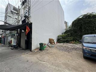 Kẹt tiền bán gấp lô đất 110m2 ngang 5,3m  đường 5m ngay đh công thương lê trọng tấn