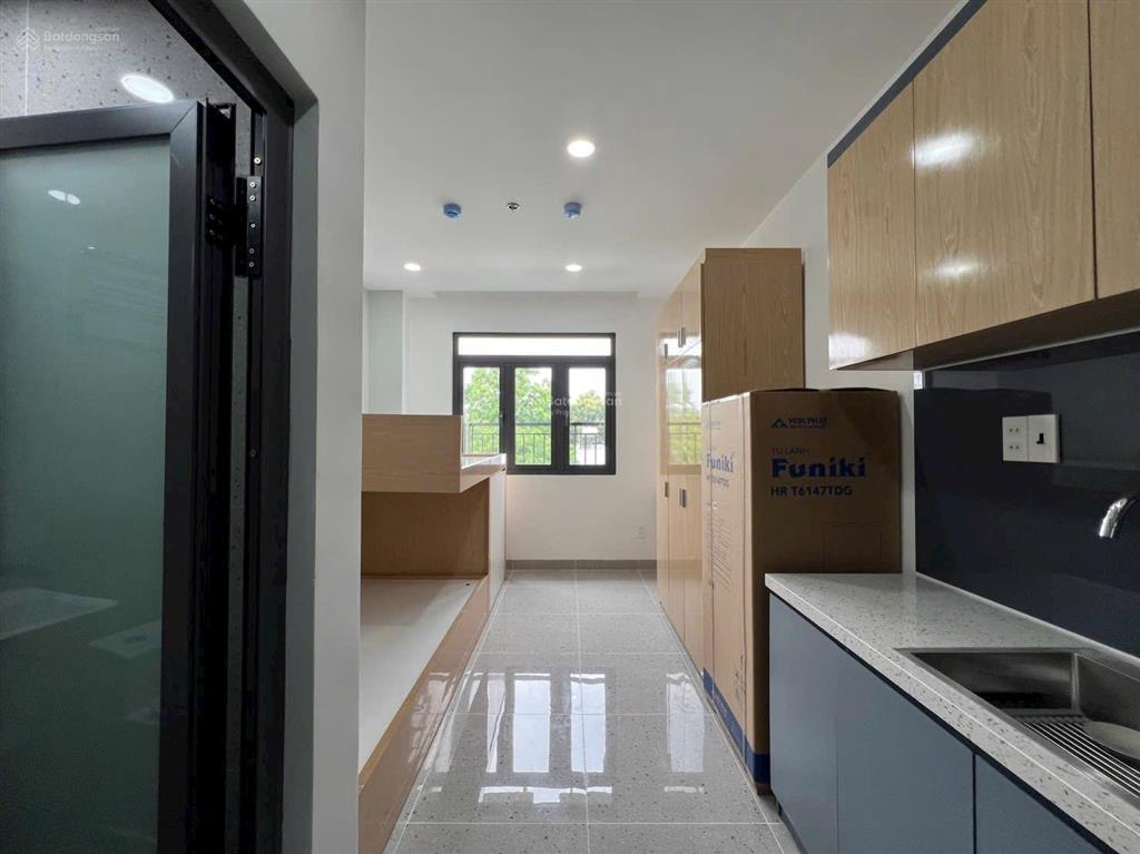 Quá ngộp chủ cần bán gấp chdv 7 tầng  30 phòng thu 200tr/th mặt tiền đường an hội