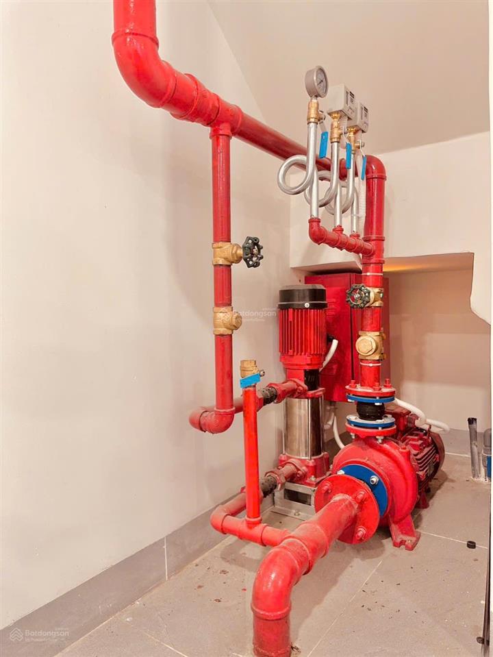 Giảm mạnh 2ty  bán gấp chdv 7 tầng ngang 7,5m thu 135tr/th  thang máy pccc đủ ở nguyễn oanh gvap
