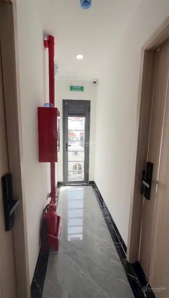 Hàng hiếm giảm giá  tòa chdv ngang 12m xây 5 tầng có 28 phòng thu 150tr/th đường 7m lê đức thọ gv