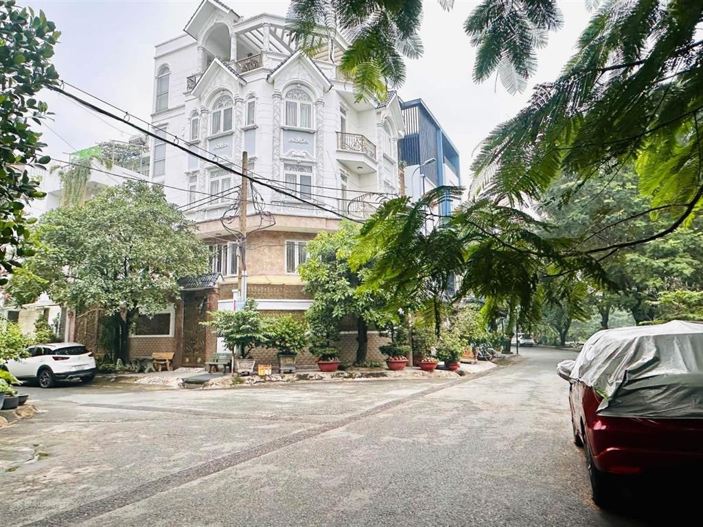 Hàng hiếm khu biệt thự  ngang 15m xây 3 tầng đường 1/ rộng 10m thông dương quảng hàm gò vấp