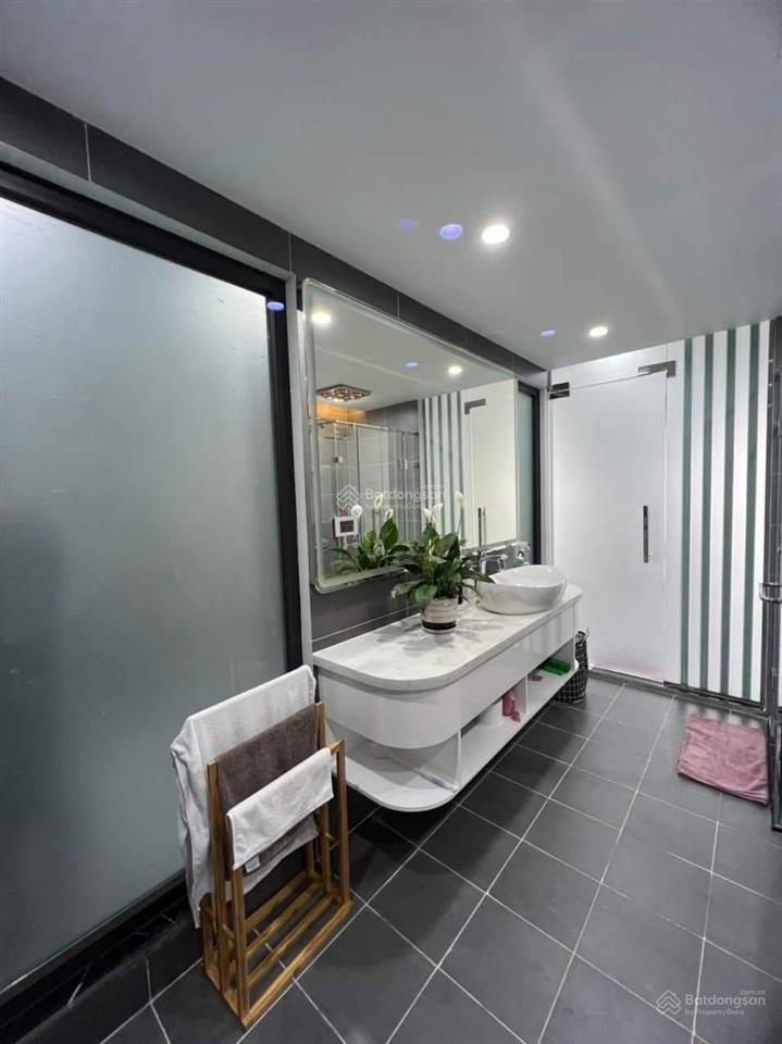 Bán nhà liền kề kđt hoàng thành mỗ lao, dt 130m2, mt 7m, 5 tầng, thang máy, ô tô tránh, giá 54 tỷ