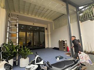 Bán nhà mới mặt tiền phường 4 đà lạt. uyên 0948 676 ***