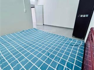 Cho thuê nhà 2 phòng ngủ đường kim đồng phường 6  đà lat. uyên 0948 676 ***