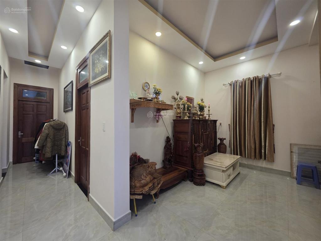 Bán nhà phường 6 khu vưc an ninh tiện ích. uyên 0948 676 ***
