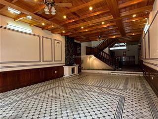 Cho thuê nhà mặt tiền kinh doanh văn phòng, studio, spa. uyên 0948 676 ***