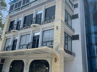 Phù hợp kinh doanh văn phòng, showroom... uyên 0948 676 ***