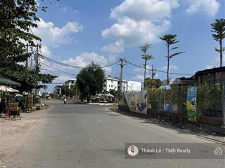 Bán đất mặt tiền bưng ông thoàn  thuộc dự án sở vhtt q9  phú hữu  sổ đỏ