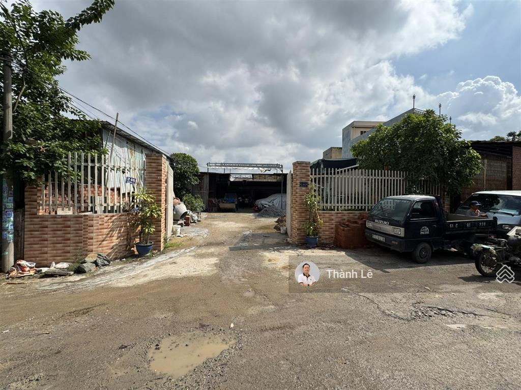 Deal hiếm  1000m2 đất ở hiện hữu tiện xây dựng biệt thự vườn, cụm chdv, kho hàng cty