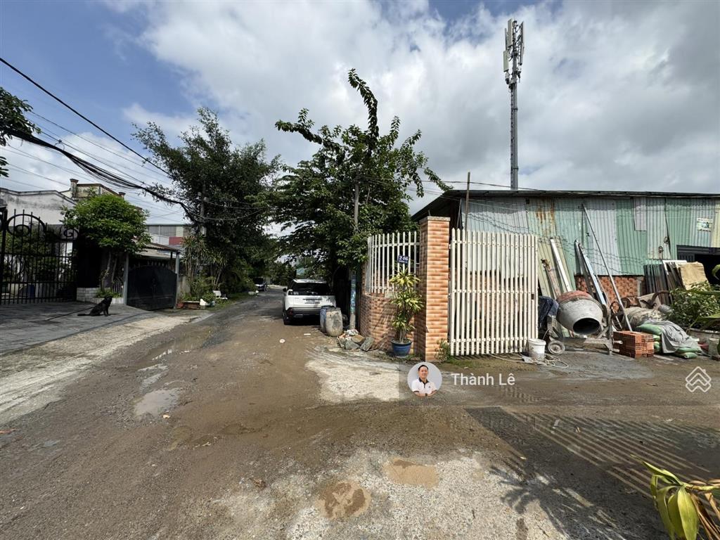 Deal hiếm  1000m2 đất ở hiện hữu tiện xây dựng biệt thự vườn, cụm chdv, kho hàng cty