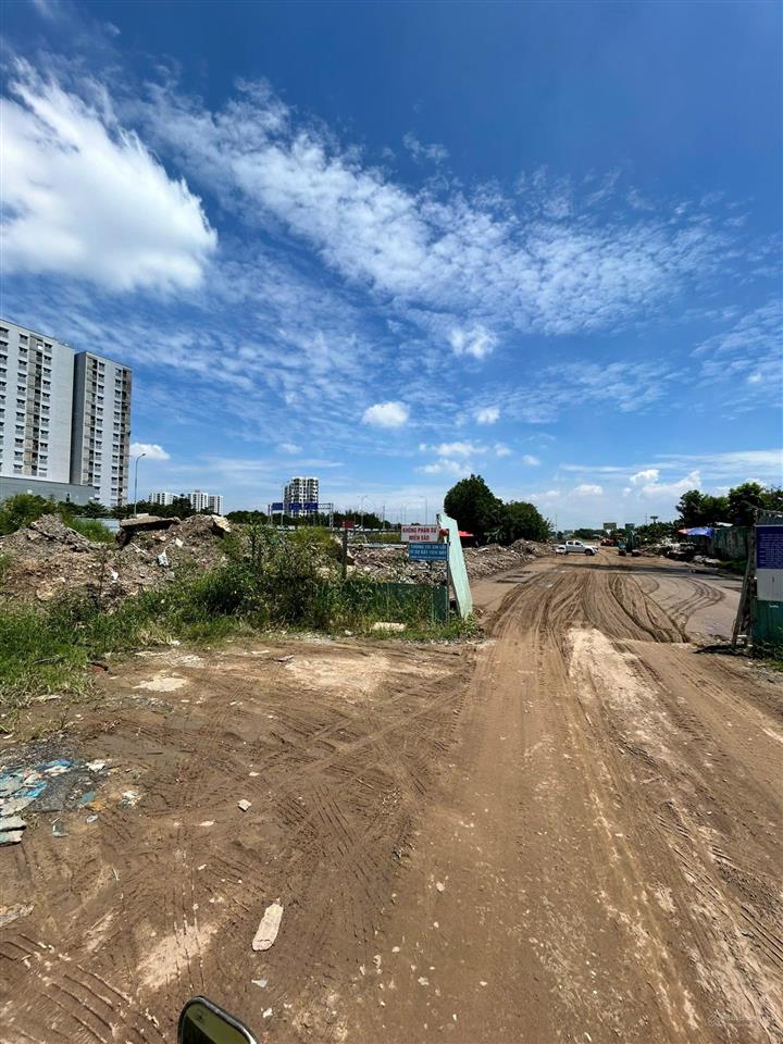 Jamila khang điền block d  cần bán 2pn ban công lớn  view nội khu  giá 5 tỷ