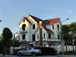 Chính chủ tôi cần bán biệt thự phú lương mặt hồ và biệt thự đơn lập phú lương hơn 500m, từ 39 tỷ