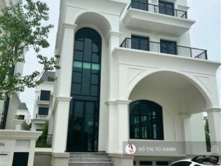 Quỹ đất hiếm! bán biệt thự văn phú hà đông 700m dinh thự sân vườn đẳng cấp