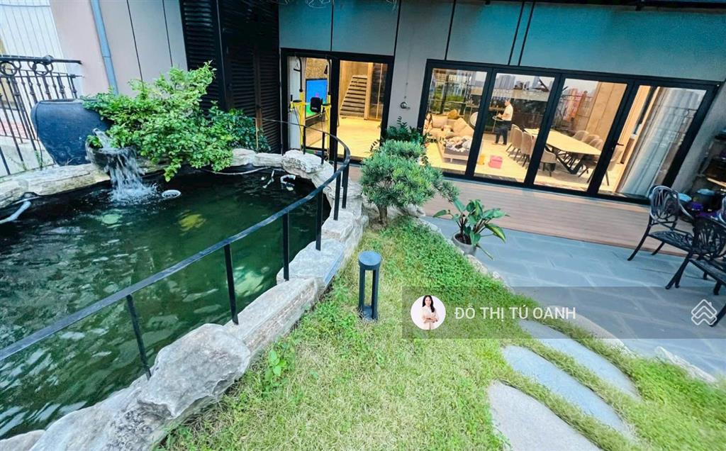Bán biệt thự hà đông 200m2, chỉ việc xách vali về ở, hàng xóm biệt thự dương nội, loanh quanh 30 tỷ