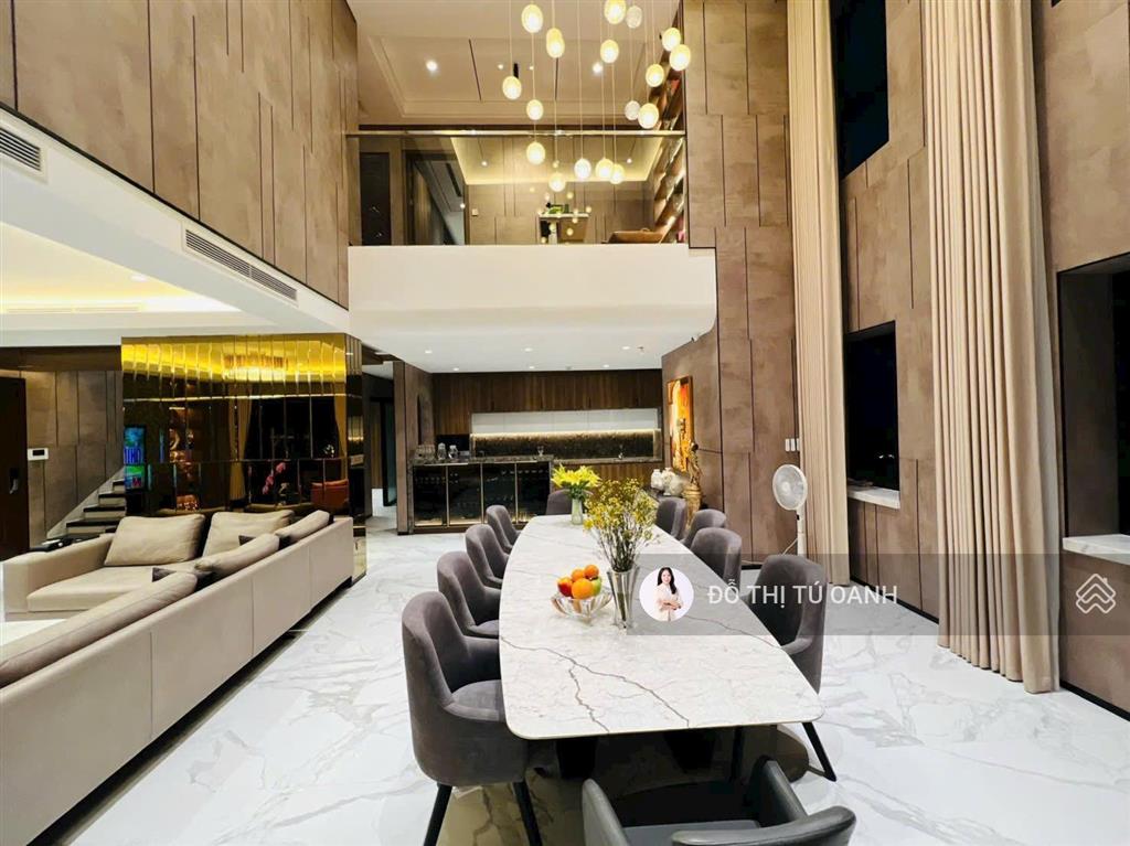 Bán biệt thự hà đông 200m2, chỉ việc xách vali về ở, hàng xóm biệt thự dương nội, loanh quanh 30 tỷ