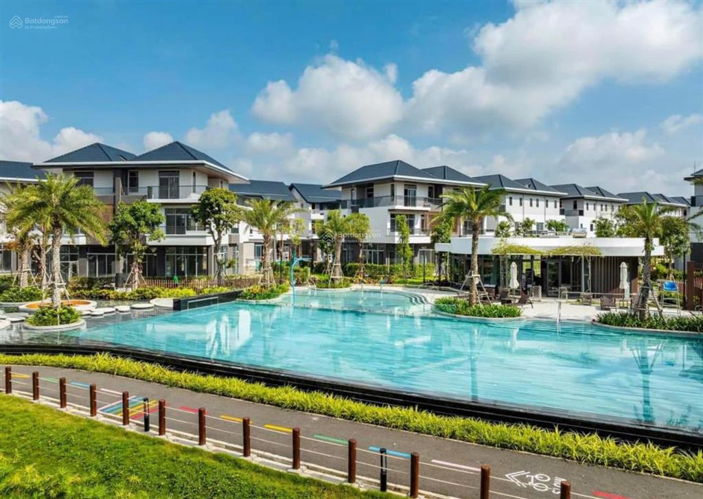 Cần bán gấp căn biệt thự song lập id junction giá đầu tư chỉ 7 tỷ, khu trung tâm gần hồ cầu vồng