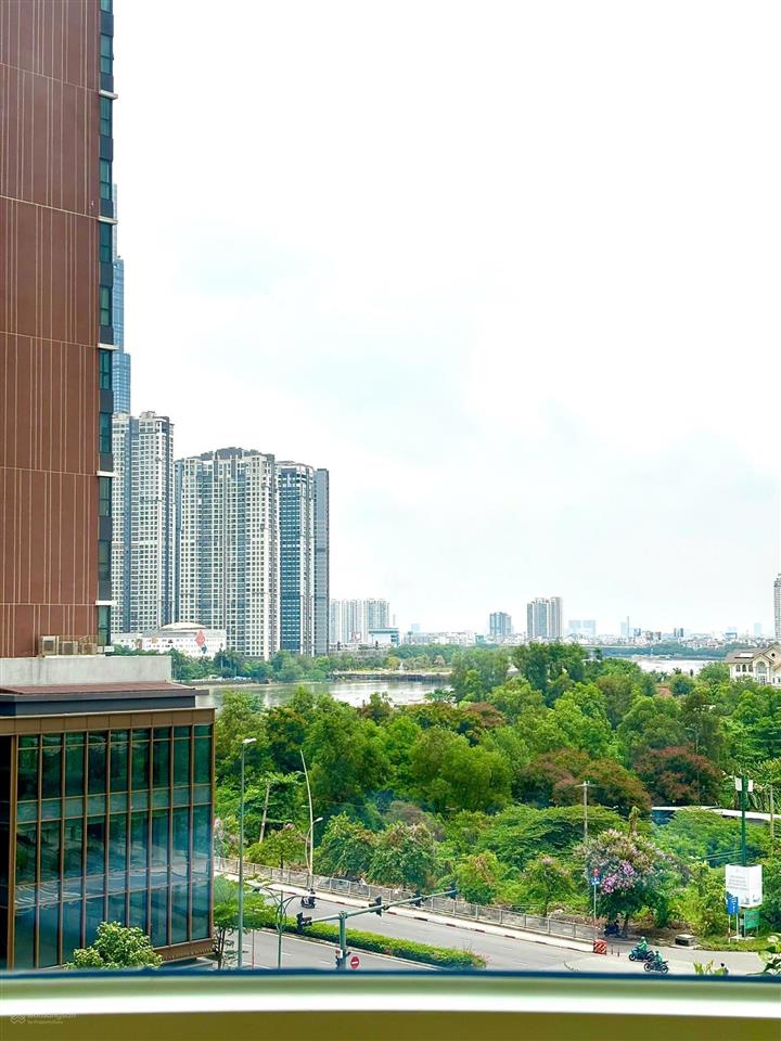 Cho thuê căn 2 phòng ngủ zeit river thủ thiêm nội thất cơ bản giá chỉ 32tr