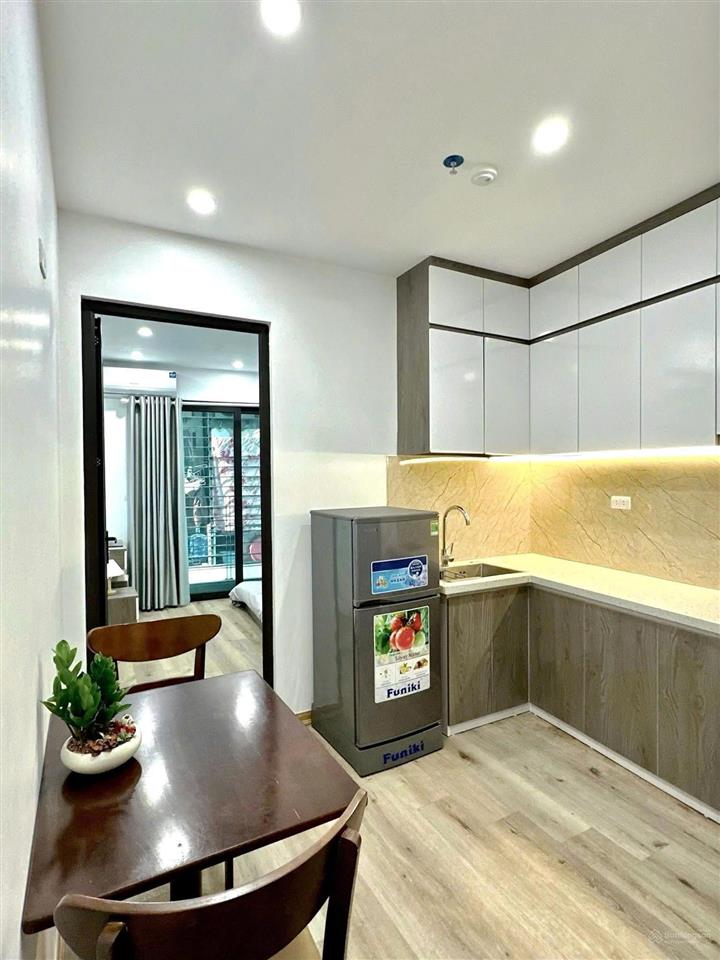 Bán tòa căn hộ dịch vụ cao cấp  chùa láng, đống đa