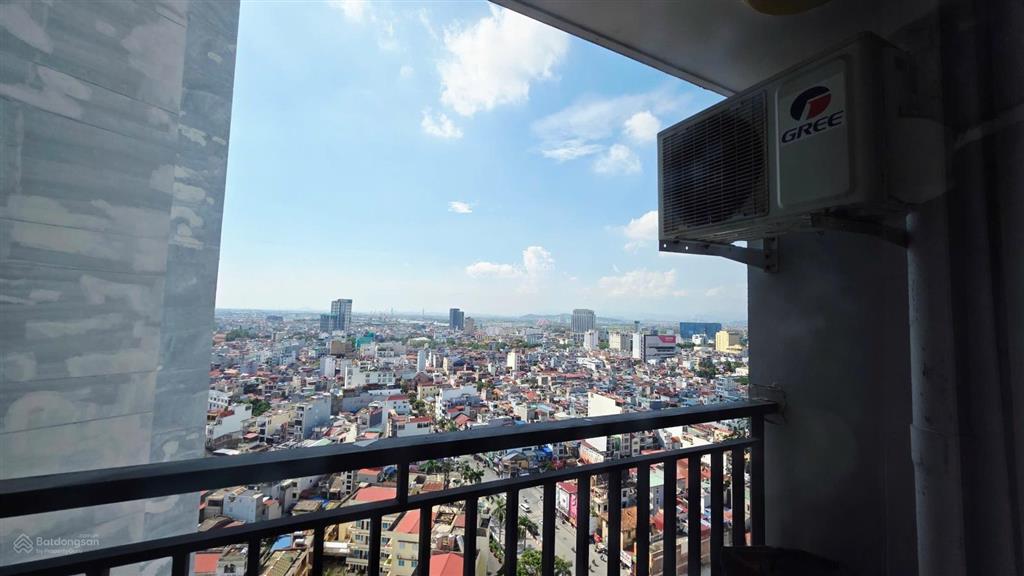 Giảm 10% giá thuê cho căn 2 ngủ 1 wc tại shp plaza, full nội thất