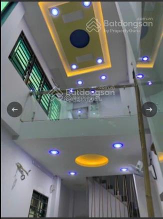 Hot! có 1 0 2! chính chủ cho thuê nhà lý thái tổ, phường 1, quận 3 giá 14 triệu
