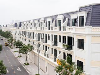 Liền kề dt 90m2 có hầm sở hữu 2 mặt kinh doanh gần các toà văn phòng.  0843 237 ***