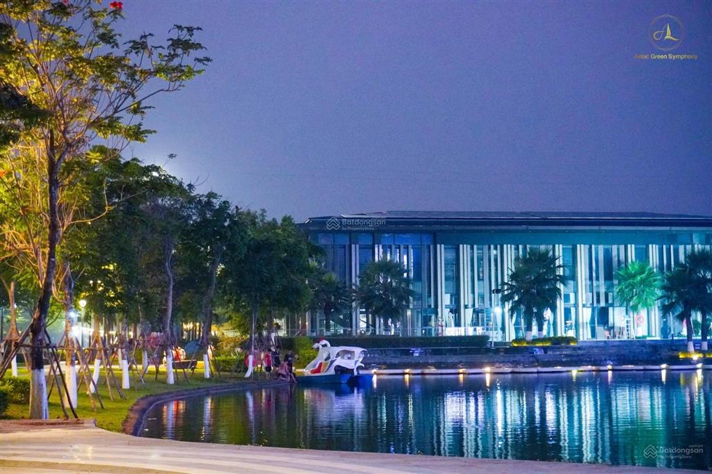 Căn hộ 2 phòng ngủ giá 4,183 tỷ giá hời chung cư, tầm view bể bơi, diện tích 67m2.  0843 237 ***